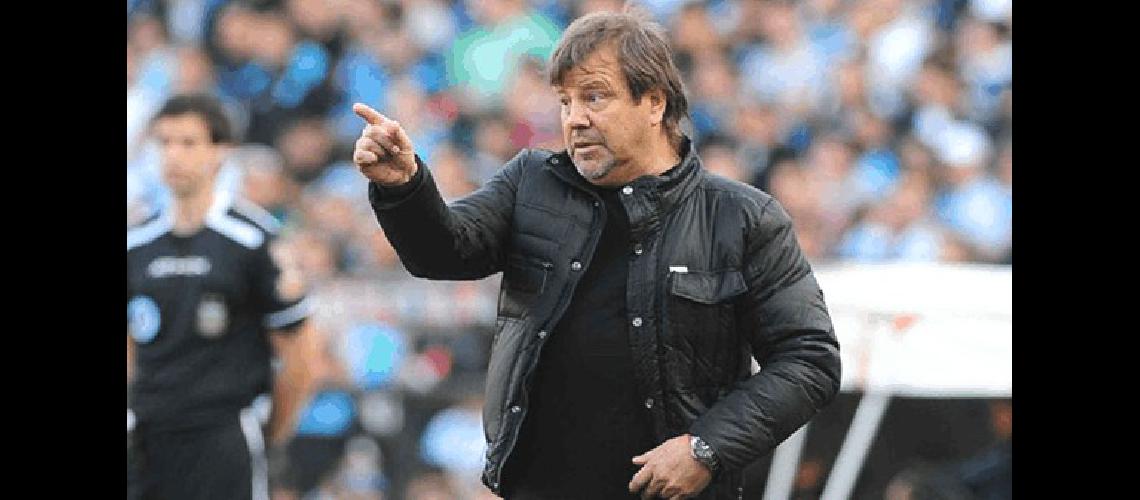 Ricardo Zielinski entrenador de Racing busca el pase a cuartos 