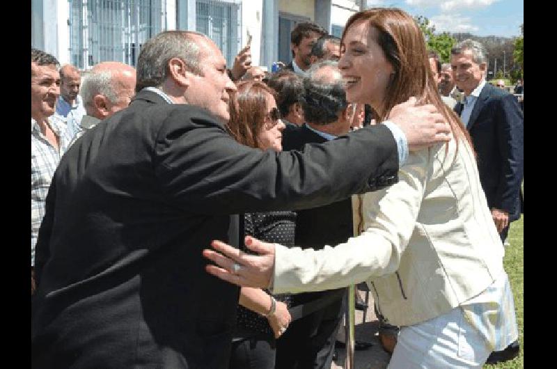 El intendente MartÃ­n Randazzo recibiÃ³ una ambulancia para La Madrid Prensa