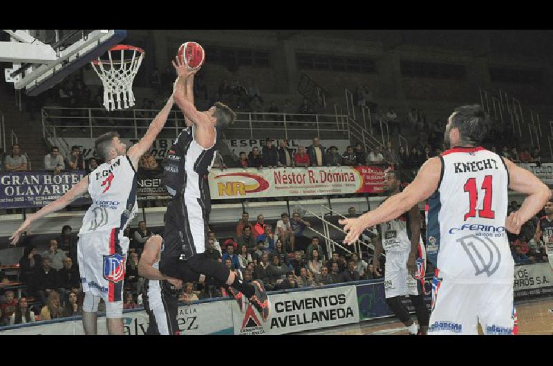 El equipo bataraz del Lobito Gustavo Ismael FernÃndez logrÃ³ anoche una sÃ³lida victoria 