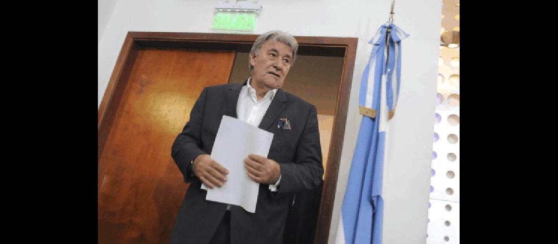 Armando PÃ©rez hablÃ³ del presente de la AFA en una jornada convulsionada 