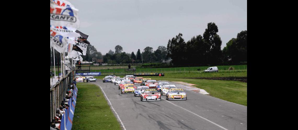 El TC Pista Mouras tiene 25 inscriptos para la competencia de este fin de semana en La Plata 