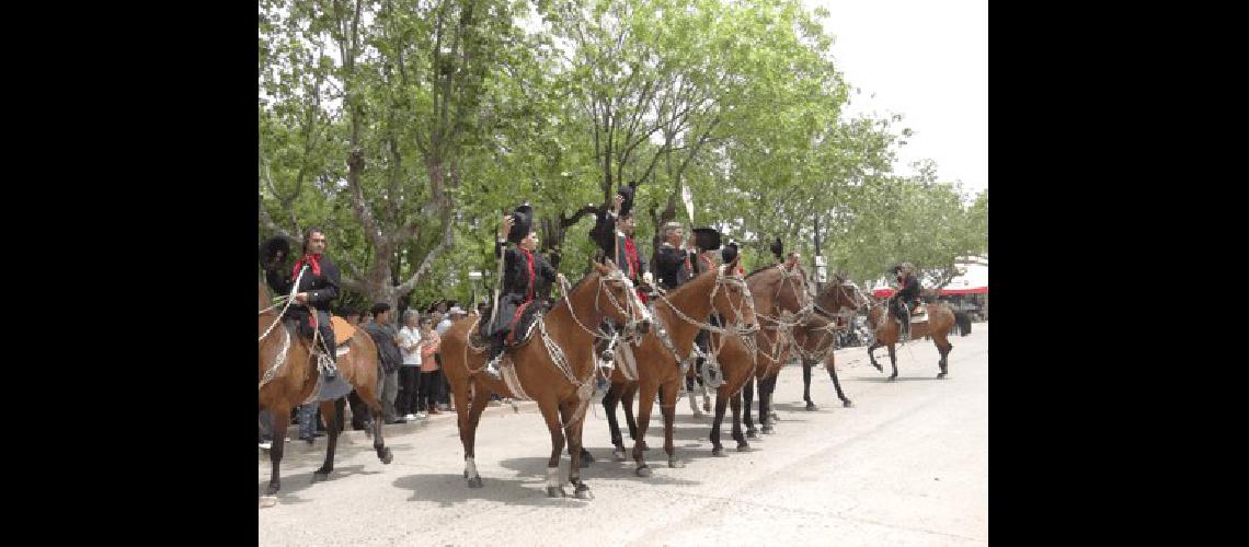 Uno de los momentos mÃ�s lindos del Festival de PeÃ±as y Fogones sin dudas serÃ� el desfile 