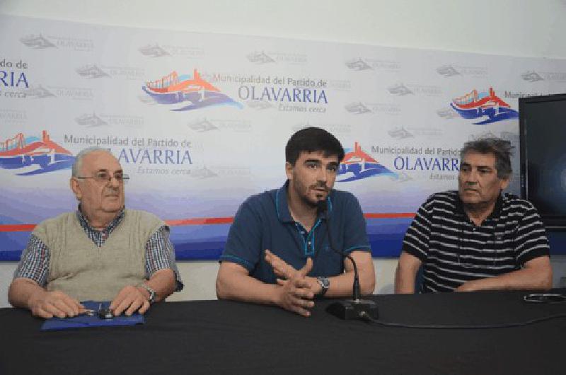 Oscar DurÃn Ezequiel Galli y Daniel Prester durante la presentaciÃ³n del amistoso 