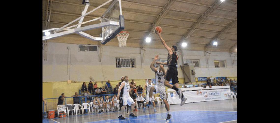 El Bata superÃ³ anoche a Petrolero Argentino de Plaza Huincul con gran autoridad 