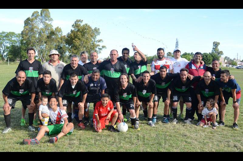 La Estancia es el campeoacuten del antildeo en mayores de 35