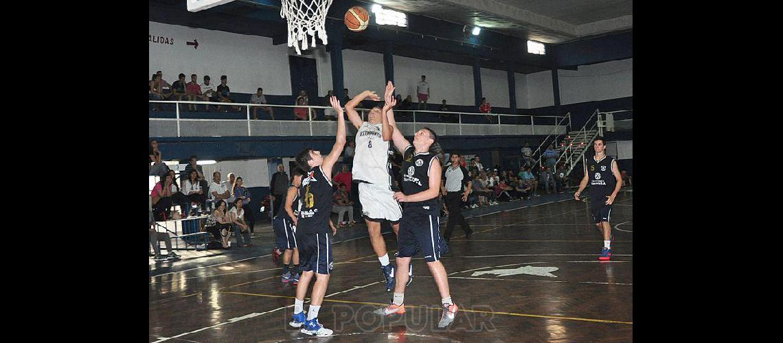 Racing fue una aplanadora en el suplementario