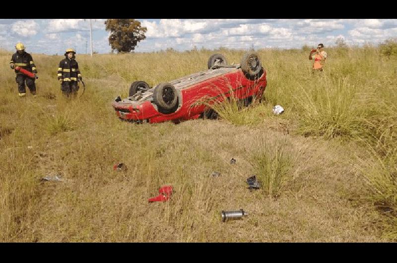 Dos jÃ³venes de Coronel SuÃ�rez se accidentaron cerca de La Colina 