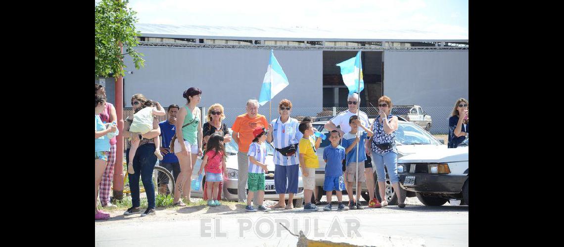 Imaacutegenes de la llegada de Delbonis