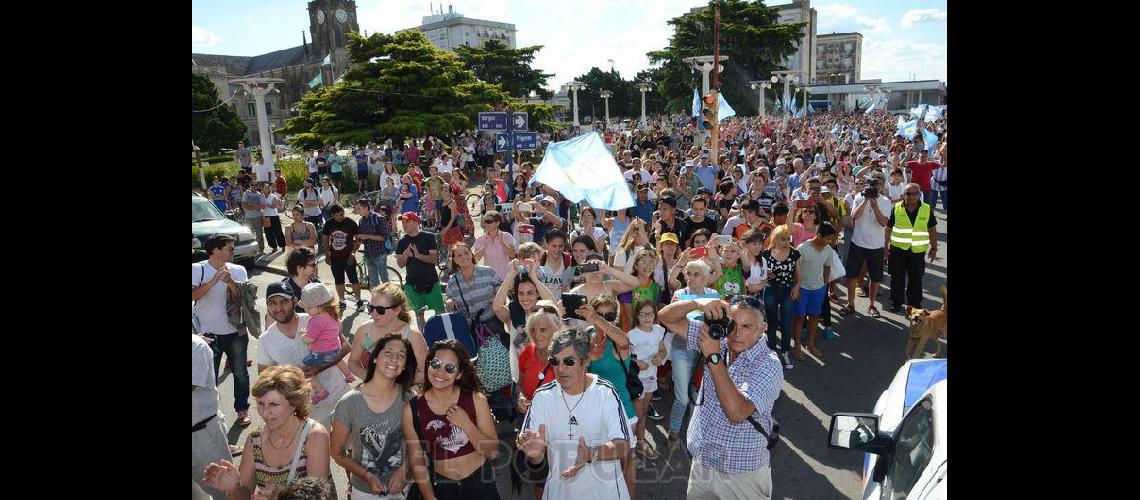 Imaacutegenes de la llegada de Delbonis