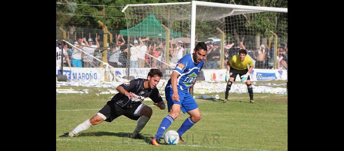 Lorenzo Ferrara viene de brillar en el Deportivo Argentino de PehuajÃ³ Foto- Graciela Serafini  PehuajÃ³