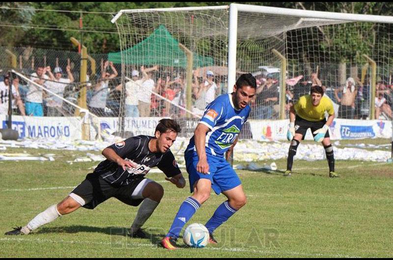 Lorenzo Ferrara viene de brillar en el Deportivo Argentino de PehuajÃ³ Foto- Graciela Serafini  PehuajÃ³