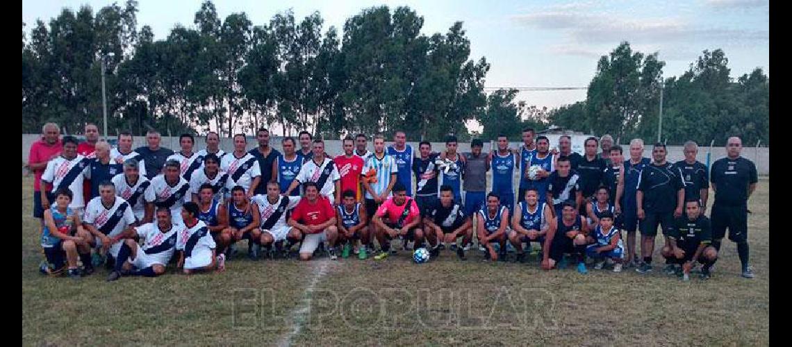 Sierra Chica FC inauguroacute su cancha