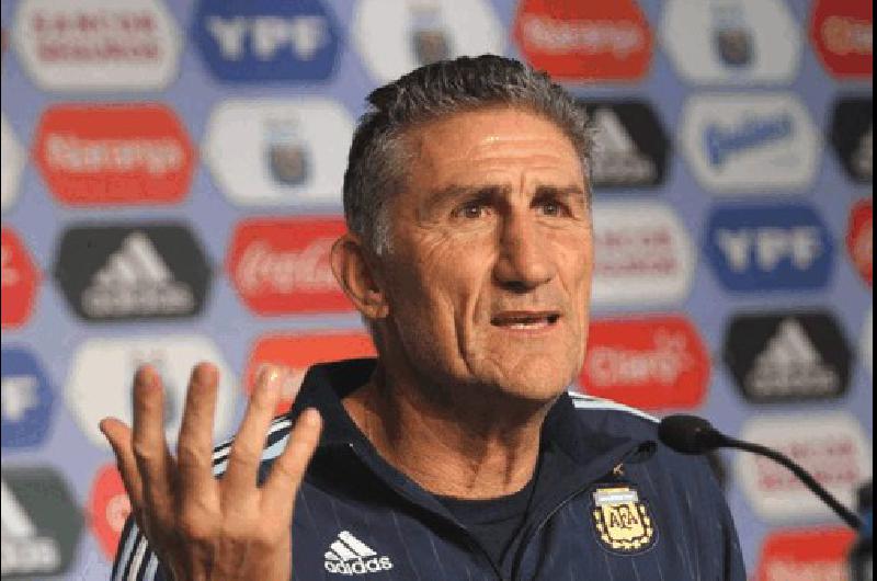 Edgardo Bauza se refiriÃ³ a Carlos Tevez y a su posible partida a China 