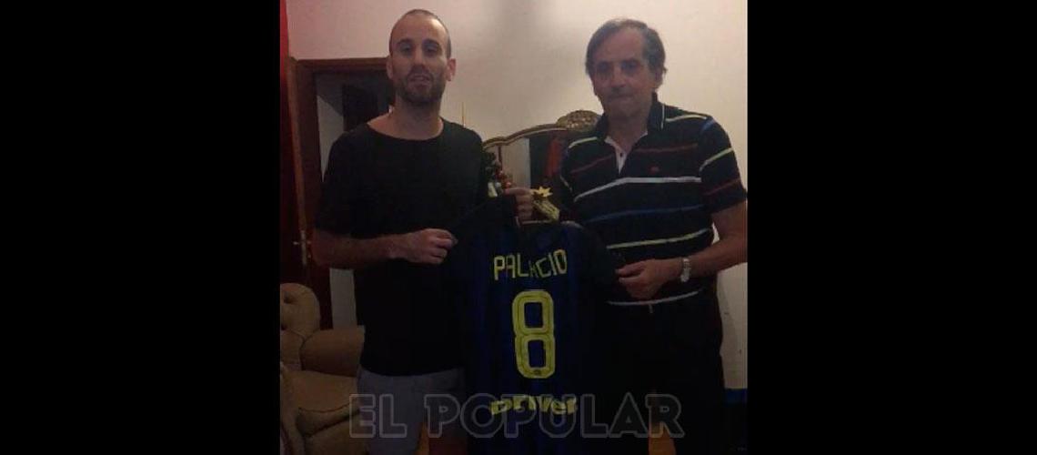 Rodrigo Palacio y un obsequio<br> solidario para Talleres Protegidos