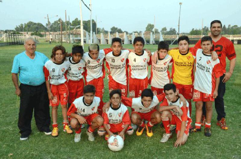 Carlos Graziano es el tÃ©cnico del equipo de Independiente de Colonia San Miguel 