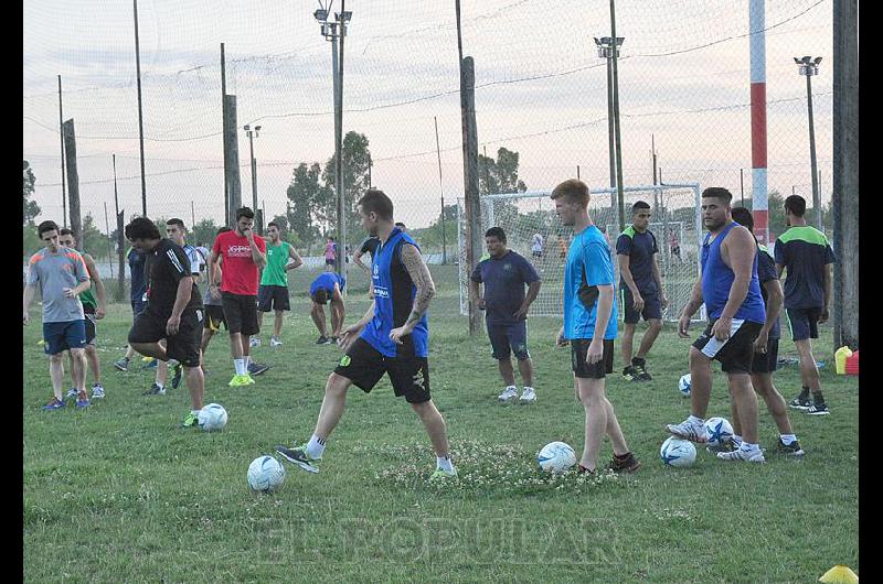 Embajadores sigue de pretemporada 