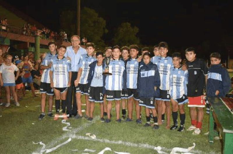 Ferro Carril Sud tuvo un buen torneo y fue subcampeÃ³n en Coronel SuÃrez 