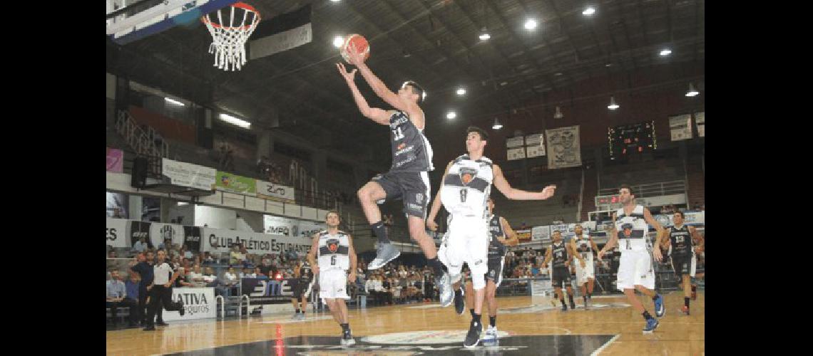 El Bata viene de perder el pasado martes en el Maxigimnasio ante Platense por 92 a 83 