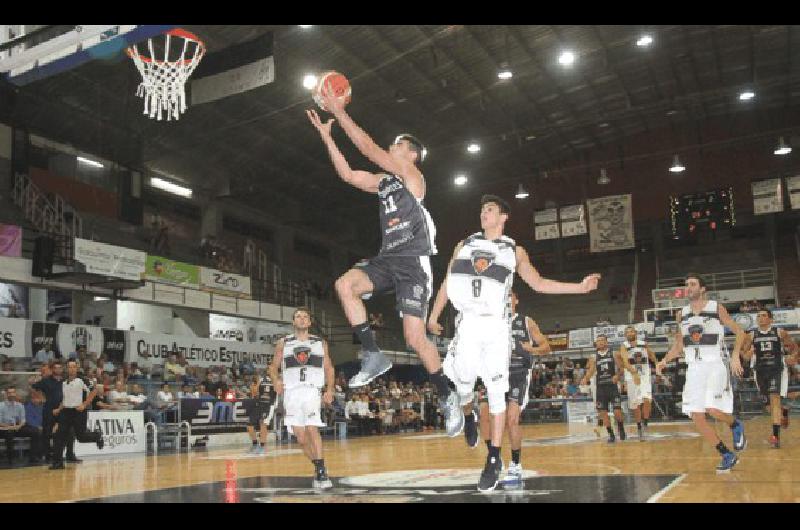 El Bata viene de perder el pasado martes en el Maxigimnasio ante Platense por 92 a 83 