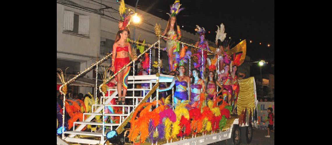 Esta noche serÃ� elegida Miss Carnaval 2017 