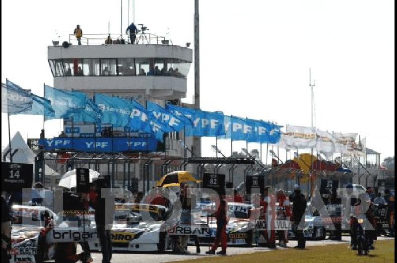 La ACTC y el AMCO siempre juntos El AutÃ³dromo Hermanos Emiliozzi tendrÃ el sÃbado 1 y domingo 2 de abril la tercera fecha de Turismo Carretera 