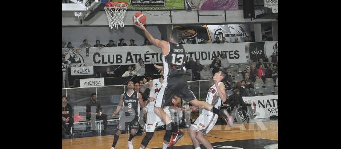 El Bata ganÃ³ el viernes y el domingo como local en los playoffs del TNA ante Petrolero Argentino 