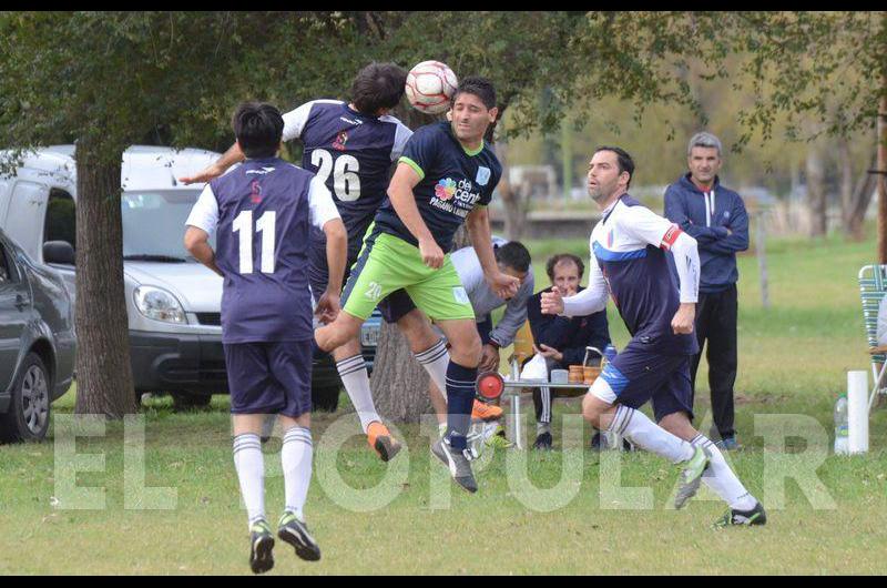 El fuacutetbol de todos los saacutebados