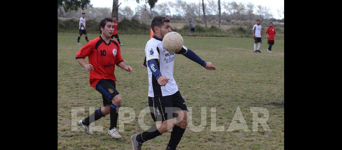 El fuacutetbol de todos los saacutebados