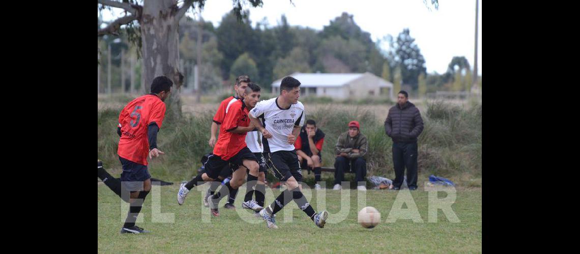 El fuacutetbol de todos los saacutebados