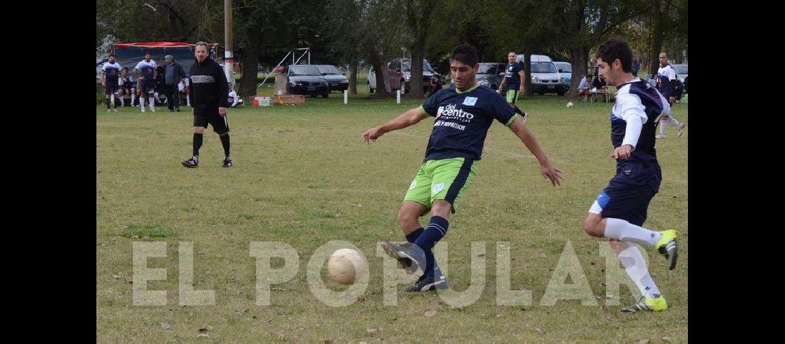 El fuacutetbol de todos los saacutebados