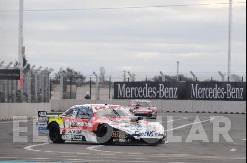 La segunda baterÃ­a del TC Pista en San Luis tuvo como protagonista principal a NicolÃ�s Pezzucchi 