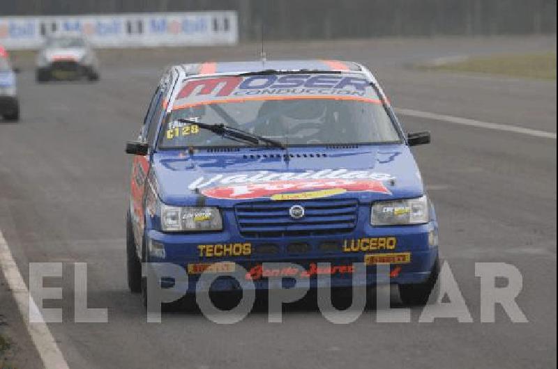 Franco Fauret se llevÃ³ la victoria a bordo del Fiat Uno que tiene la atenciÃ³n del equipo CrevatÃ­n Group 