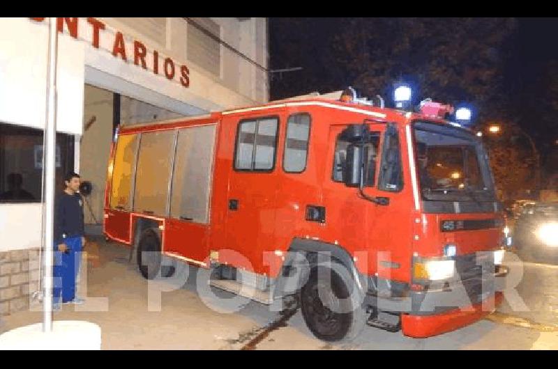 Los Bomberos presentaron una nueva autobomba 