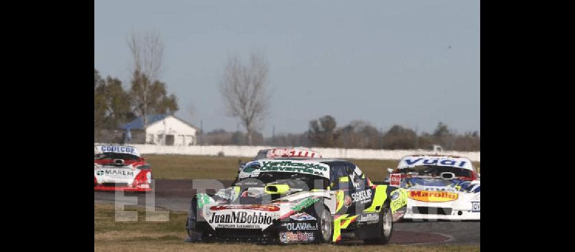 Ni el Bebo Weimann ni su invitado Federico Alonso pudieron tener una buena competencia del TC Mouras en La Plata 