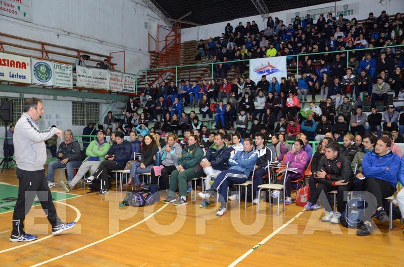 Javier Weber dejoacute su huella en una cliacutenica de lujo