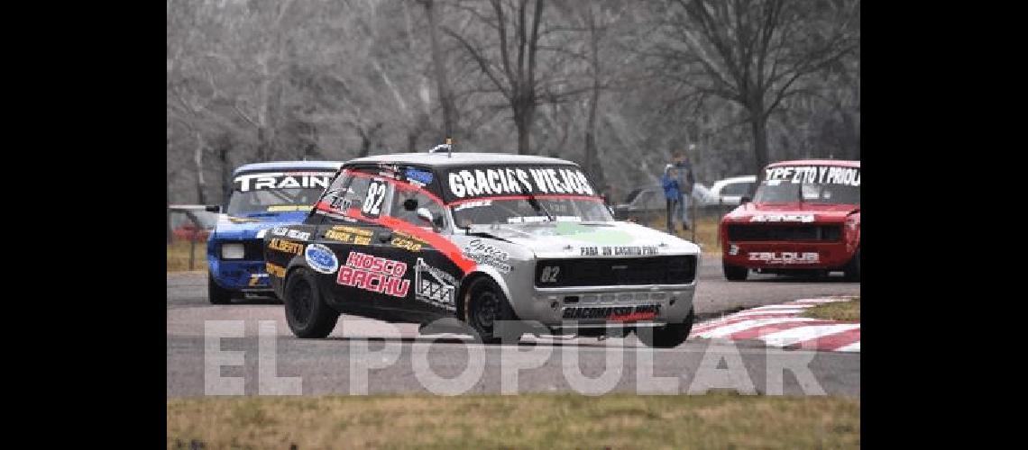 Emiliano Juez se convirtiÃ³ en el ganador de la 3Âª fecha de la Monomarca 1100 de APPS en La Bota y pasÃ³ a ser el nuevo puntero del campeonato 