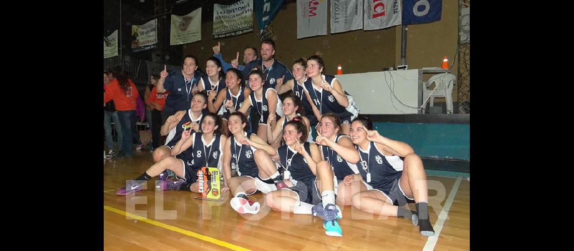 Las chicas partieron hacia Trelew