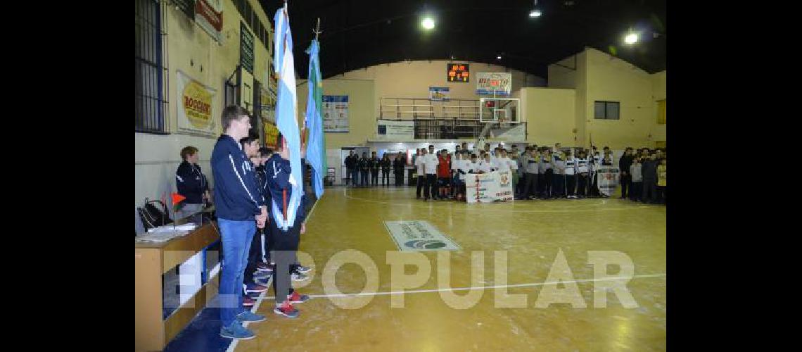 El acto de apertura se realizÃ³ anoche en el Gimnasio Amadeo Bellingeri de El FortÃ­n 