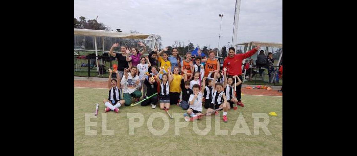 El hockey de Estudiantes tuvo una actividad diferente en las vacaciones 