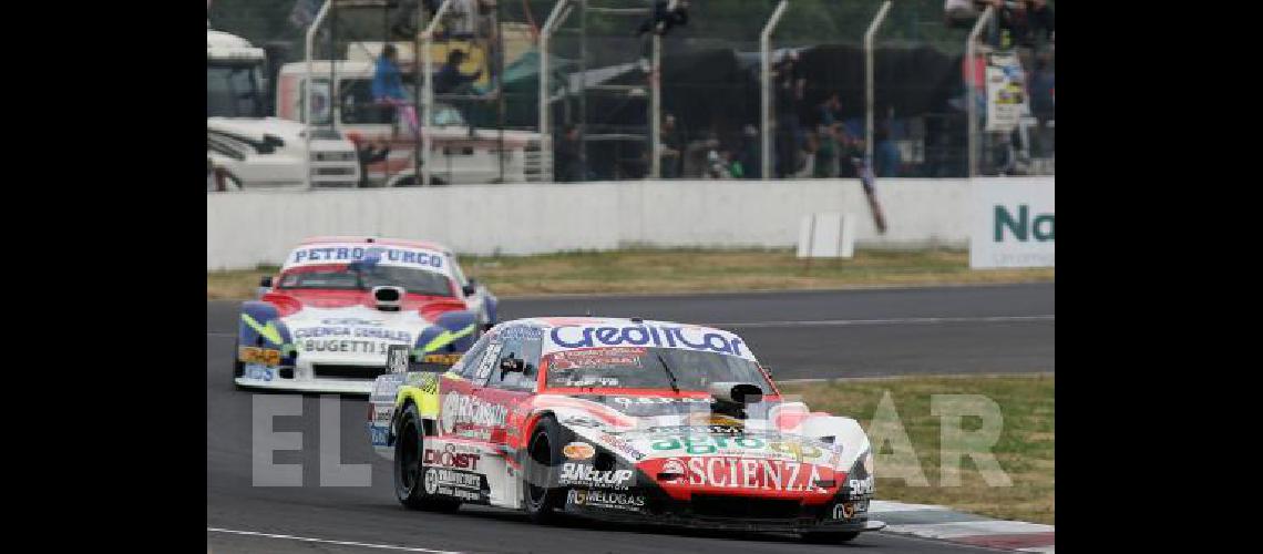 NicolÃ�s Pezzucchi ganÃ³ en ParanÃ� en el TC Pista con la Dodge del UR Racing Ahora lo espera la 8Âª fecha en la telonera y ser parte de la Carrera del Siglo como invitado del GurÃ­ MartÃ­nez 