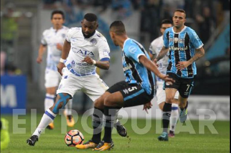 Godoy Cruz no pudo revertir la historia y cerrÃ³ su participaciÃ³n en Brasil 