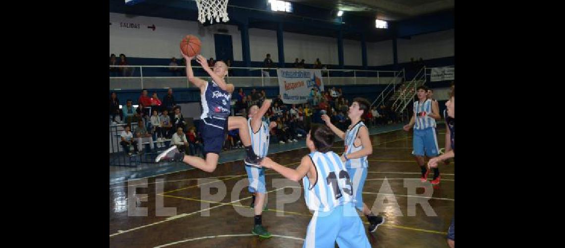 Racing A Club ganÃ³ la Copa de Oro Sub 15 como local 