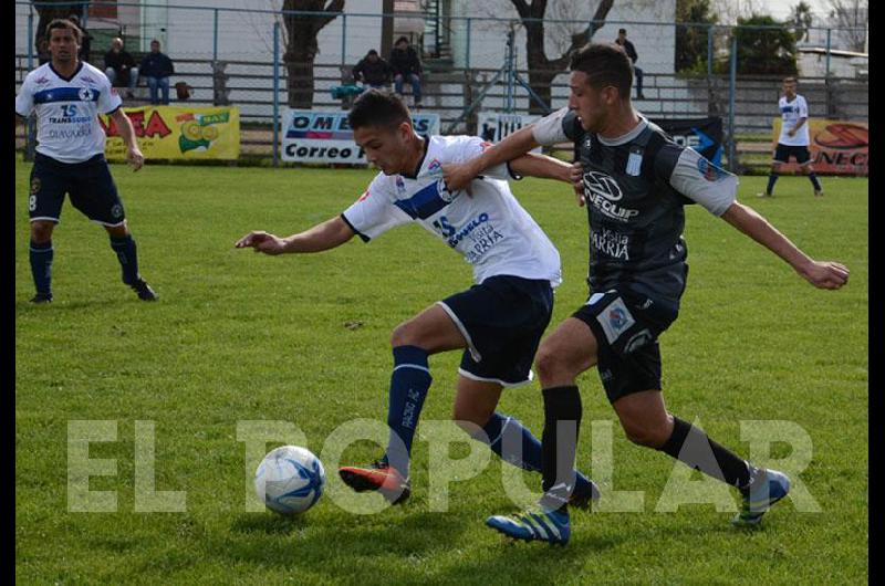 Ferro le ganoacute a Racing por la Liga local