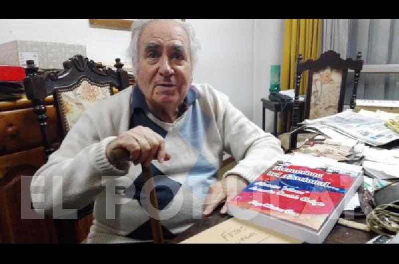 Hoy a los 80 aÃ±os Cacho Pastor se dedica a leer de todo y a disfrutar de sus dos nietos 