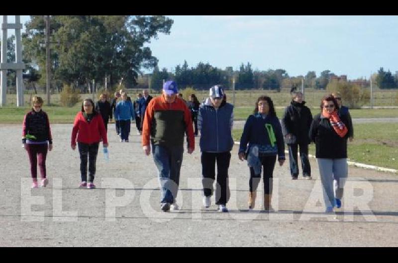 Cientos de abuelos de toda la regiÃ³n llegarÃ�n maÃ±ana a Laprida 