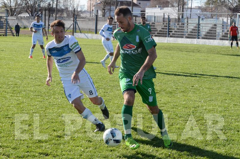 Ferro y Embajadores el destacado duelo local