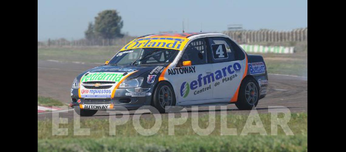 Herrera mejorÃ³ en cada salida en pista con el Chevrolet Corsa 