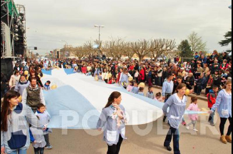 Las instituciones volverÃ�n a ser las protagonistas de la fiesta 