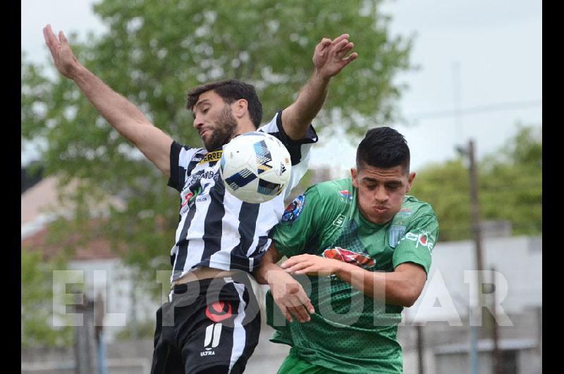 Racing el saacutebado de local Ferro y el CEO el domingo en Bahiacutea