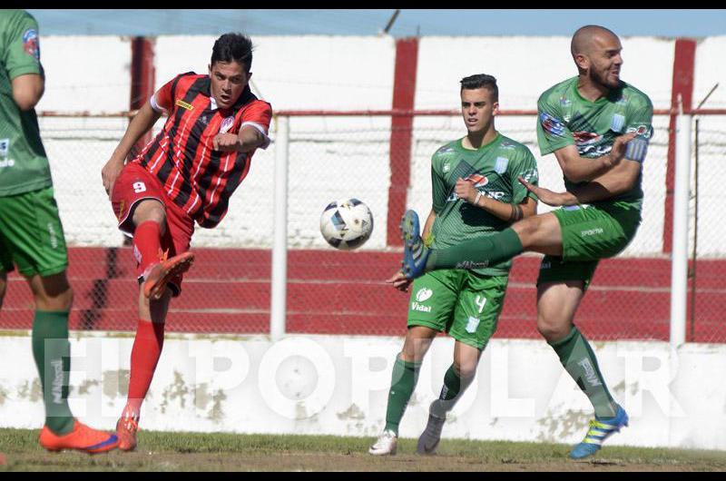 Federal B- Ferro ganoacute su partido y se acomoda en la tabla